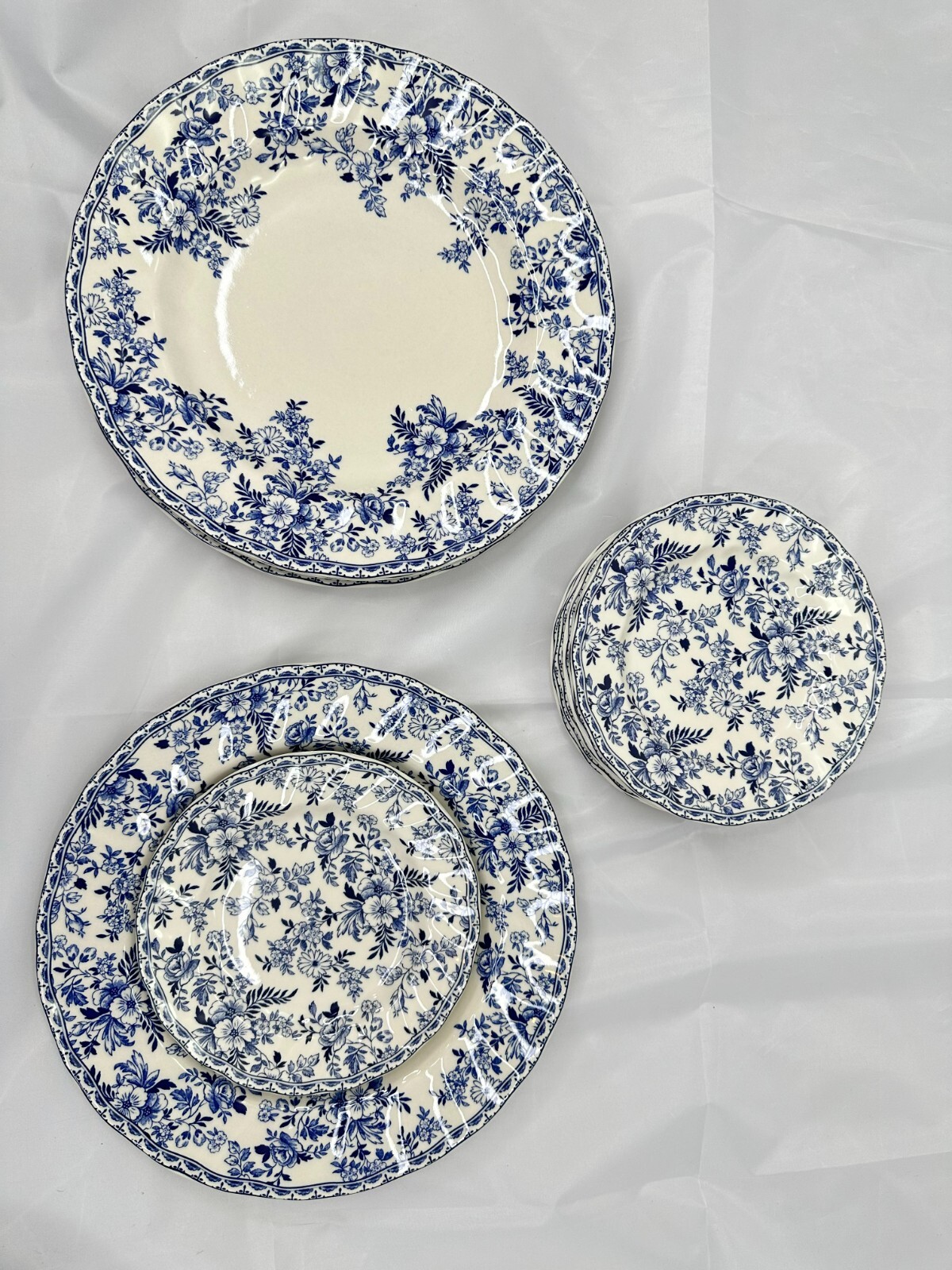 Johnson Brothers- Devon Cottage Plate, Bowl, Mug, tea cup & Saucer, Tea Sets