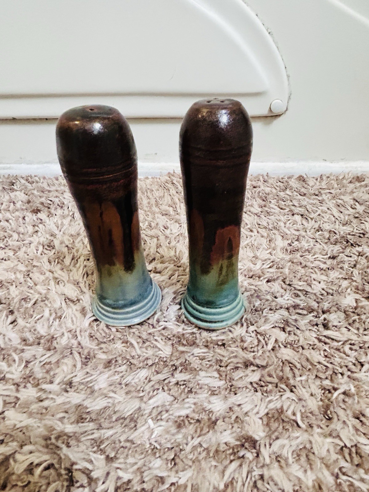 Bill Campbell Pottery Salt And Pepper Shakers Drip Glaze Blue Brown Purple