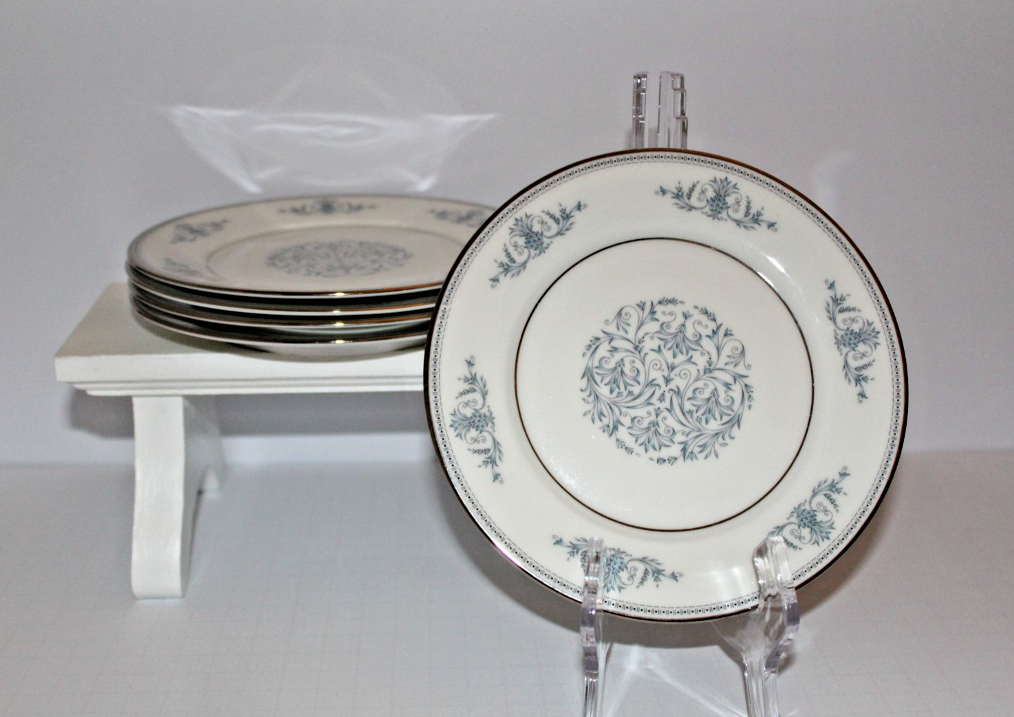 Set of 5 Vintage Oxford Bryn Mawr Bone China 6 1/2″ Plates