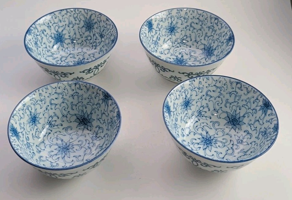 4 Yokohama Studio Japanese Porcelain Ramen Serving Bowl 5″ Blue/White Arabesque