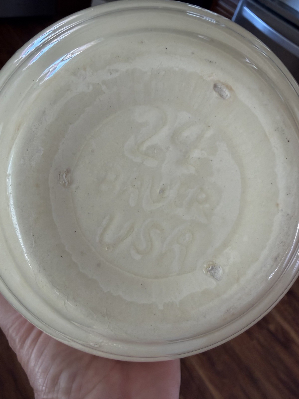 Vintage Bauer Pottery Ringware Mixing Bowl #24 Ivory White Beehive Nesting 7.5″