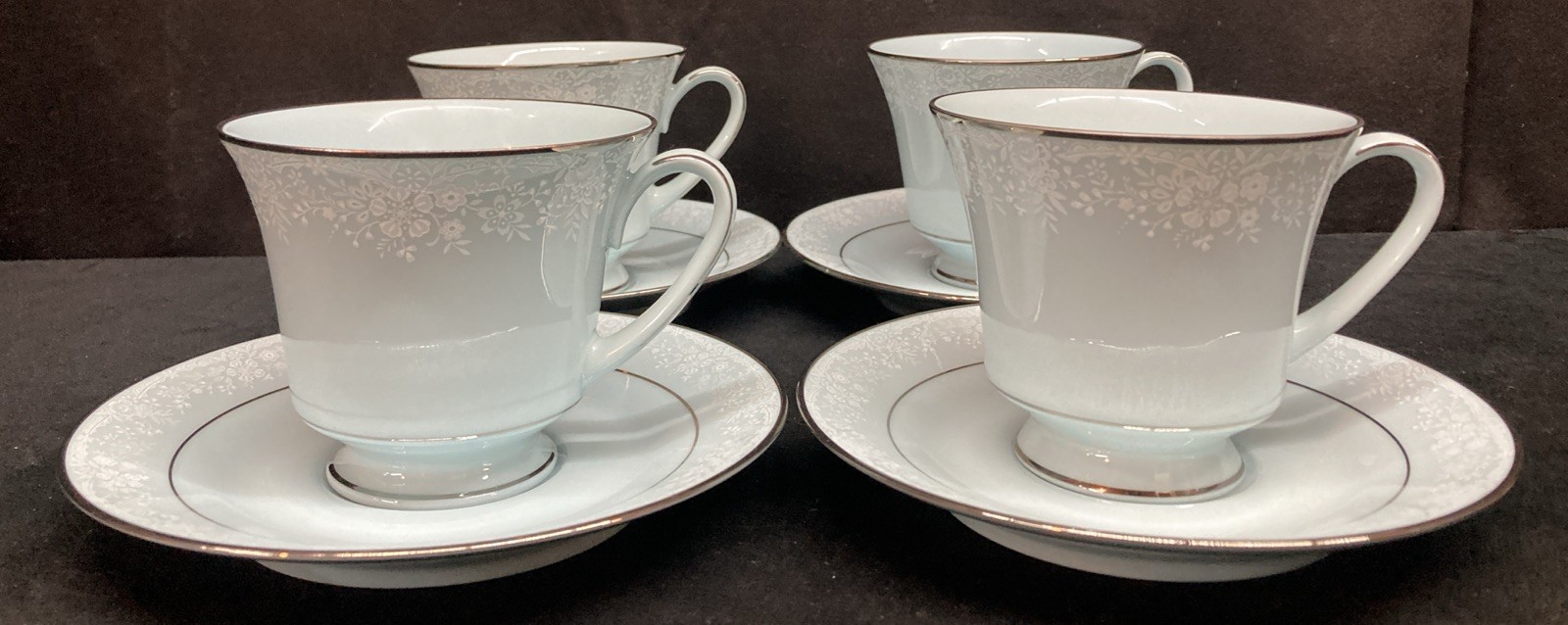 Noritake Fidelity 8003 Light Blue Cups & Saucers Set of 4