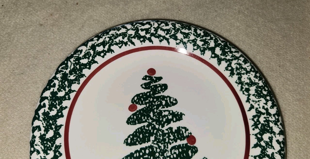 Furio Home VTG 1997 Holiday Christmas Tree Plate 8″ Spongeware Edge