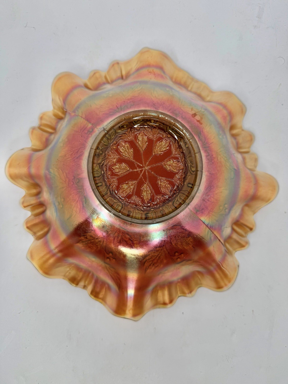 HTF Vintage Uranium Carnival Glass Leaves Berries Dish Vaseline Marigold Amazing