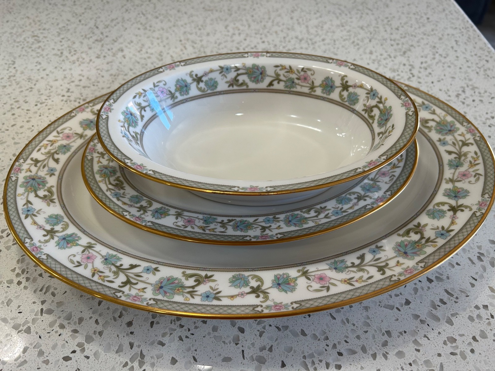 Noritake 95 pc Vintage 12 Place serving Set of Fine Ivory China Pattern 7194