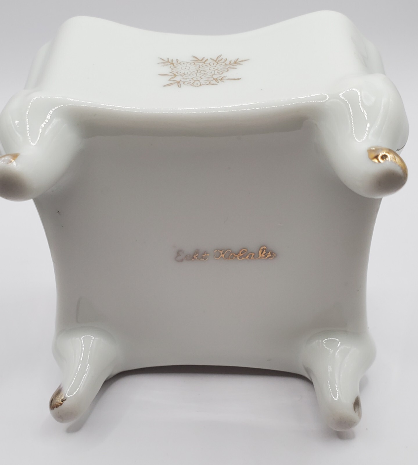 Echt Kobalt Trinket Box Porcelain Floral Design Blue Pink Gold