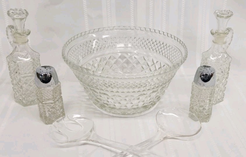 Vintage 1974 Anchor Hocking Wexford 9 Pc Salad Maker Set Glass Bowl Cruets MIB