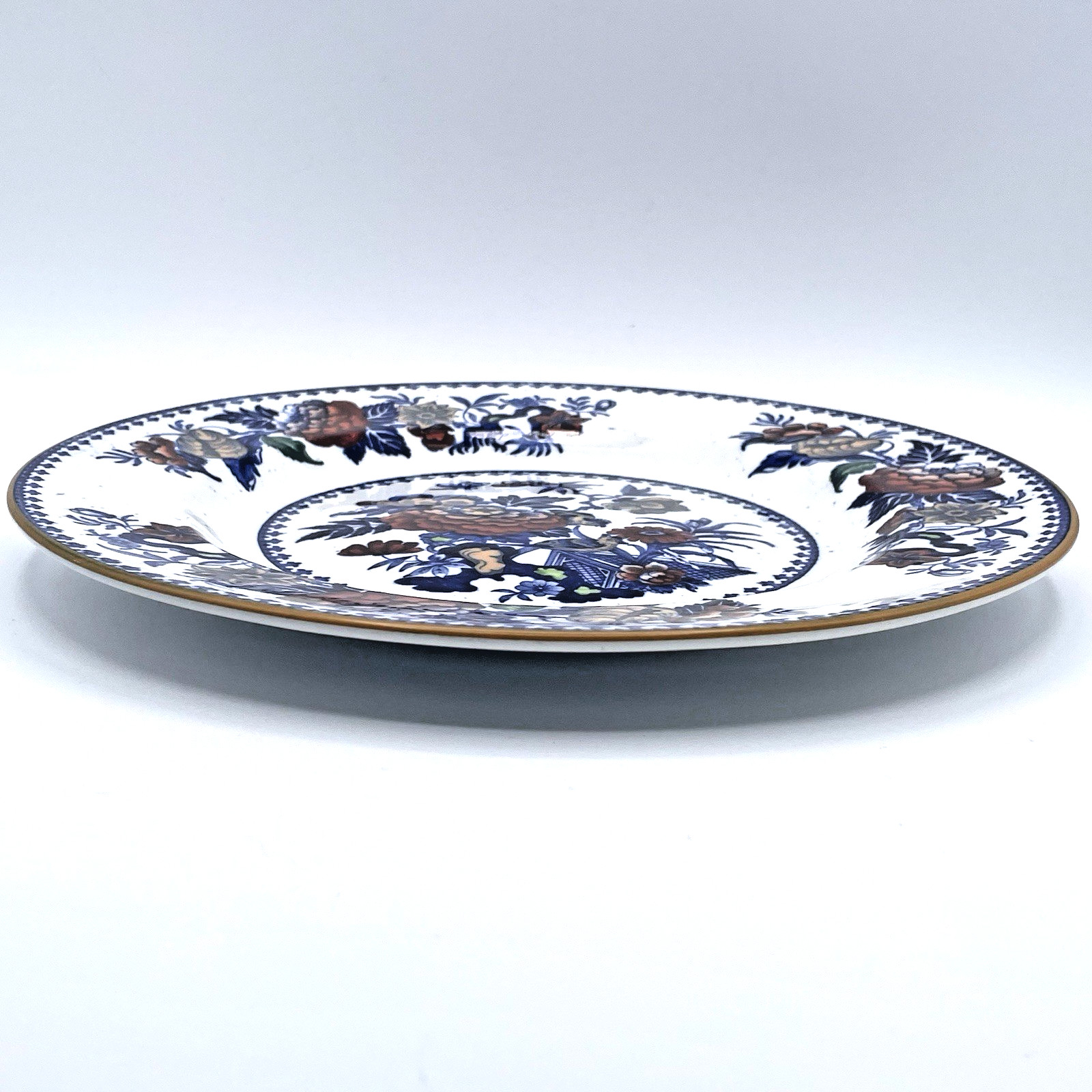 Wedgwood ‘Bullfinch’ Luster Dinner Plate Smooth Rim Polychrome Rare 1918 Antique