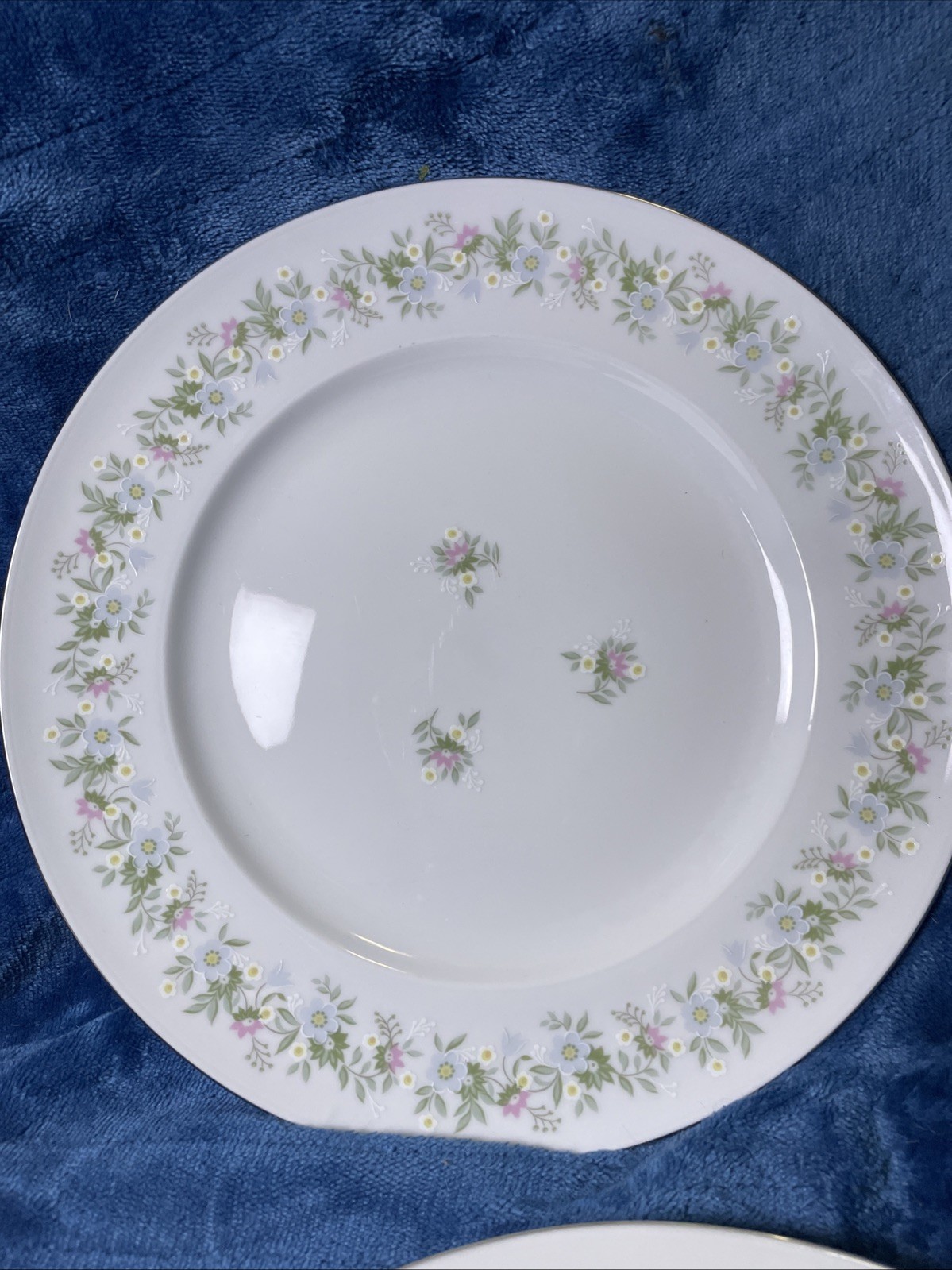 Johann Haviland Bavaria “Forever Spring” Set of 3 1 W/ Chip DinnerPlates, 10”