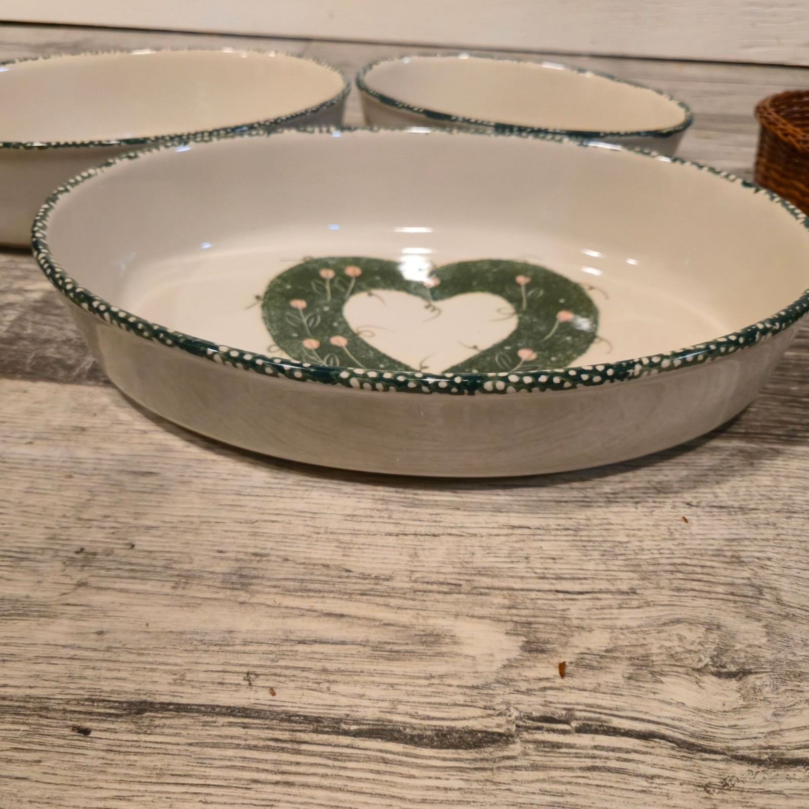 Vintage Stoneware Dishes bowls w/ wicker baskets Mossy Heart Floral art Nesting