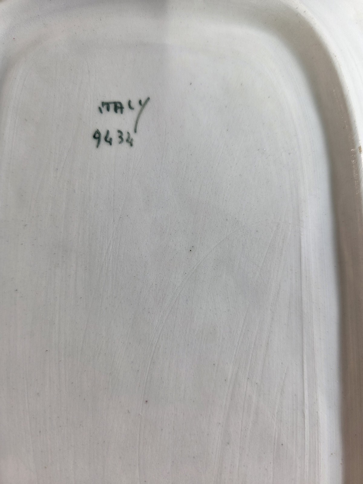 Vntg Italian White Ceramic Oval Dish Grapes Grapevine Handle Serving Plate 8”