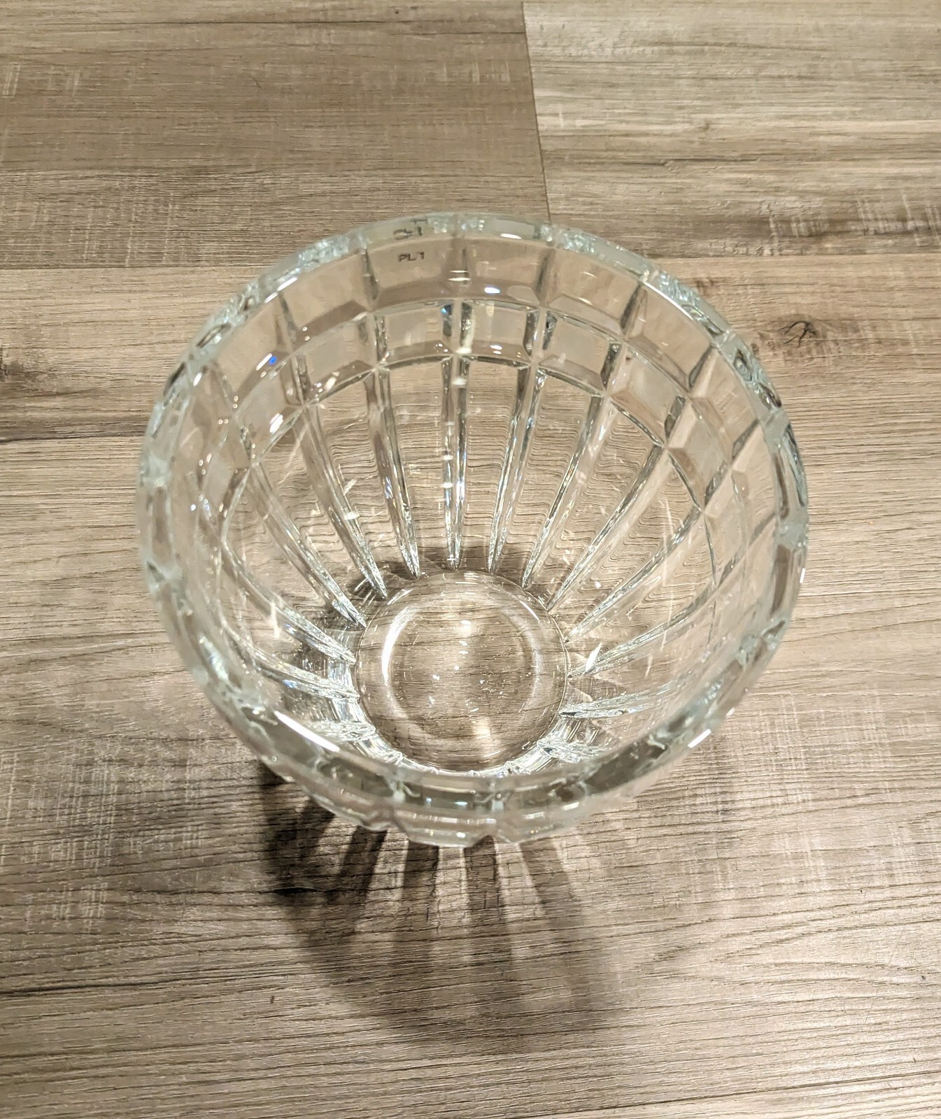 Marquis By Waterford Hand Cut Craystal Quadrata Raise Frosted Square 6 5/8″ Vase