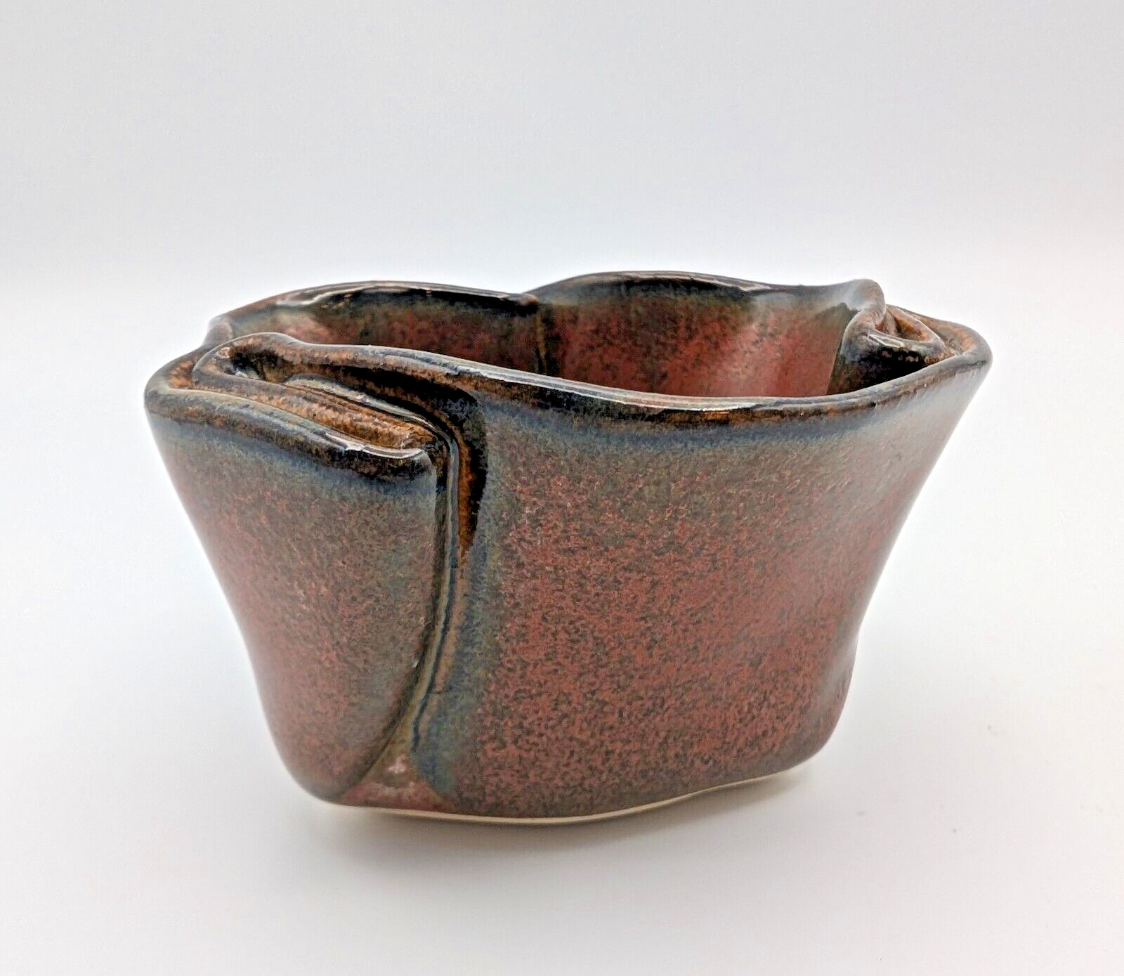Hilborn Canada Art Pottery Pinched Bowl /Trinket Dish Handcrafted-Signed & Label