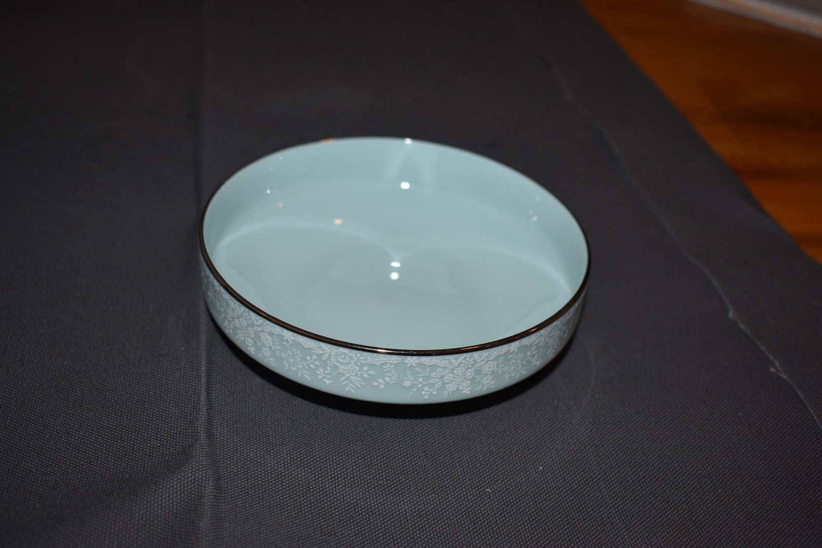 Noritake Fidelity 8003 W81 Porcelain Dinner Set Light Blue Service for 12, 91pc