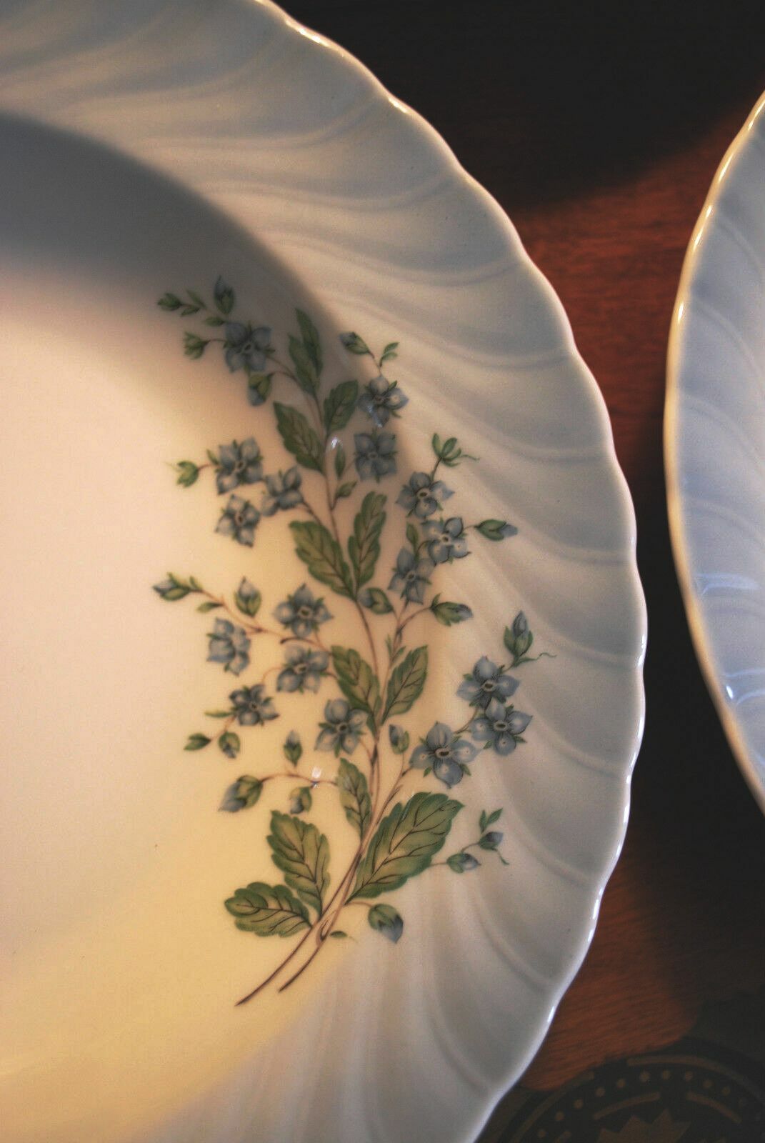 Vtg Set 4 Soup Bowls BLUE FADE FLOWERS 9″ Christineholm Porcelain SCALLOPED RIM