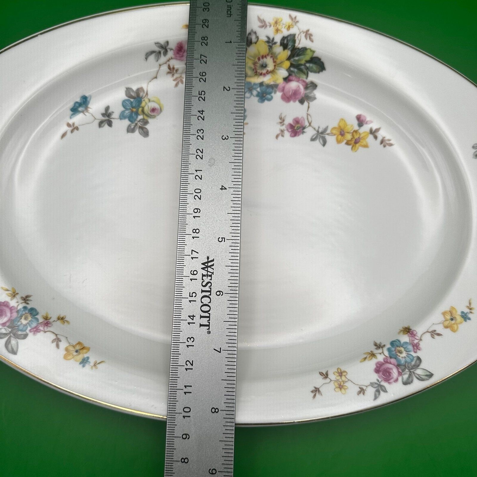 VTG TK Thuny Czechoslovakia 13.5″ Oval Serving Platter 17380 Floral Gold Trim