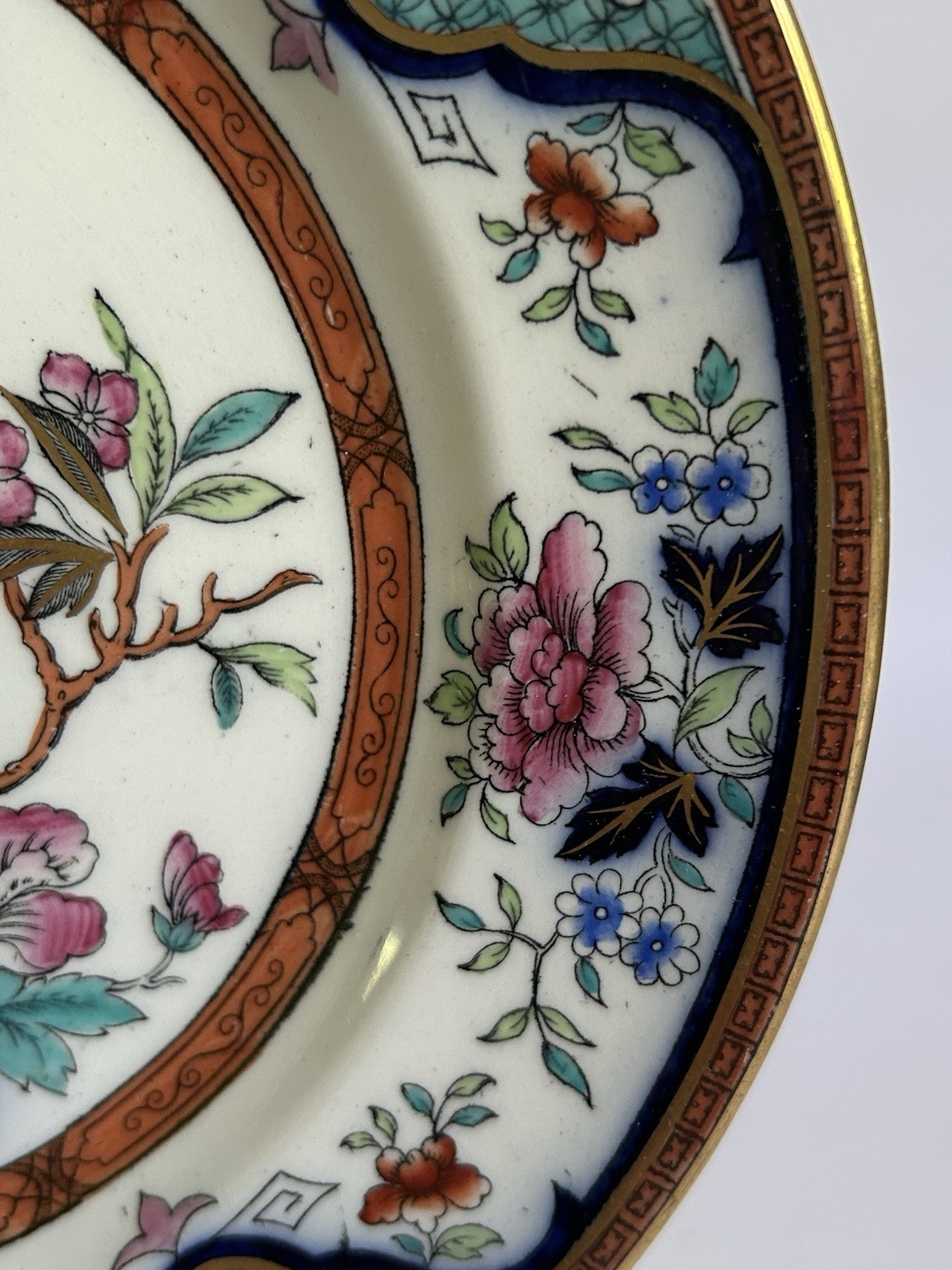 Antique Wedgwood Chinoiserie Nankin Pattern Polychrome Hand painted Plate 1883