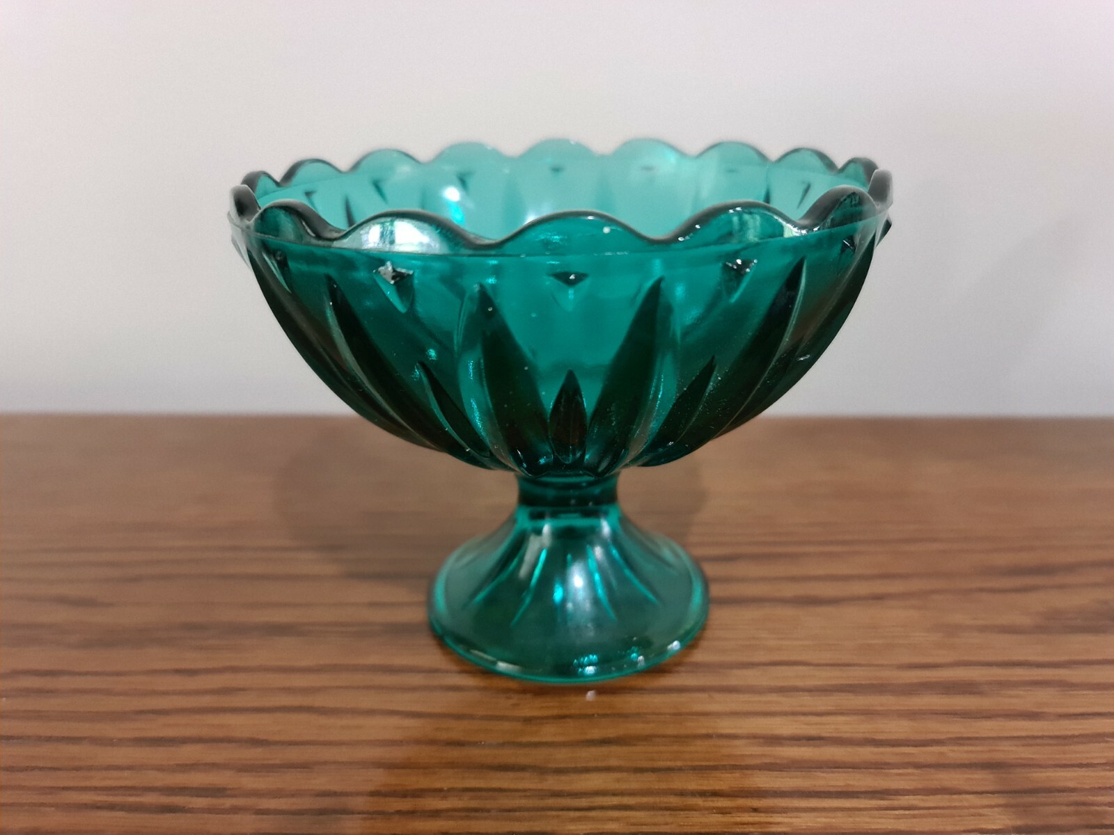Vintage Turqouise Blue Pedestal Footed Scallop Bowl Teal MCM 5.25 in Mid Century