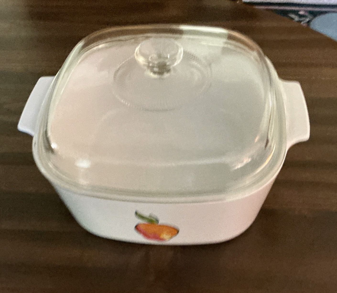 Rare and Vintage Corning Ware A-5-B 5 Qt Casserole Fruit Basket Apple with Lid