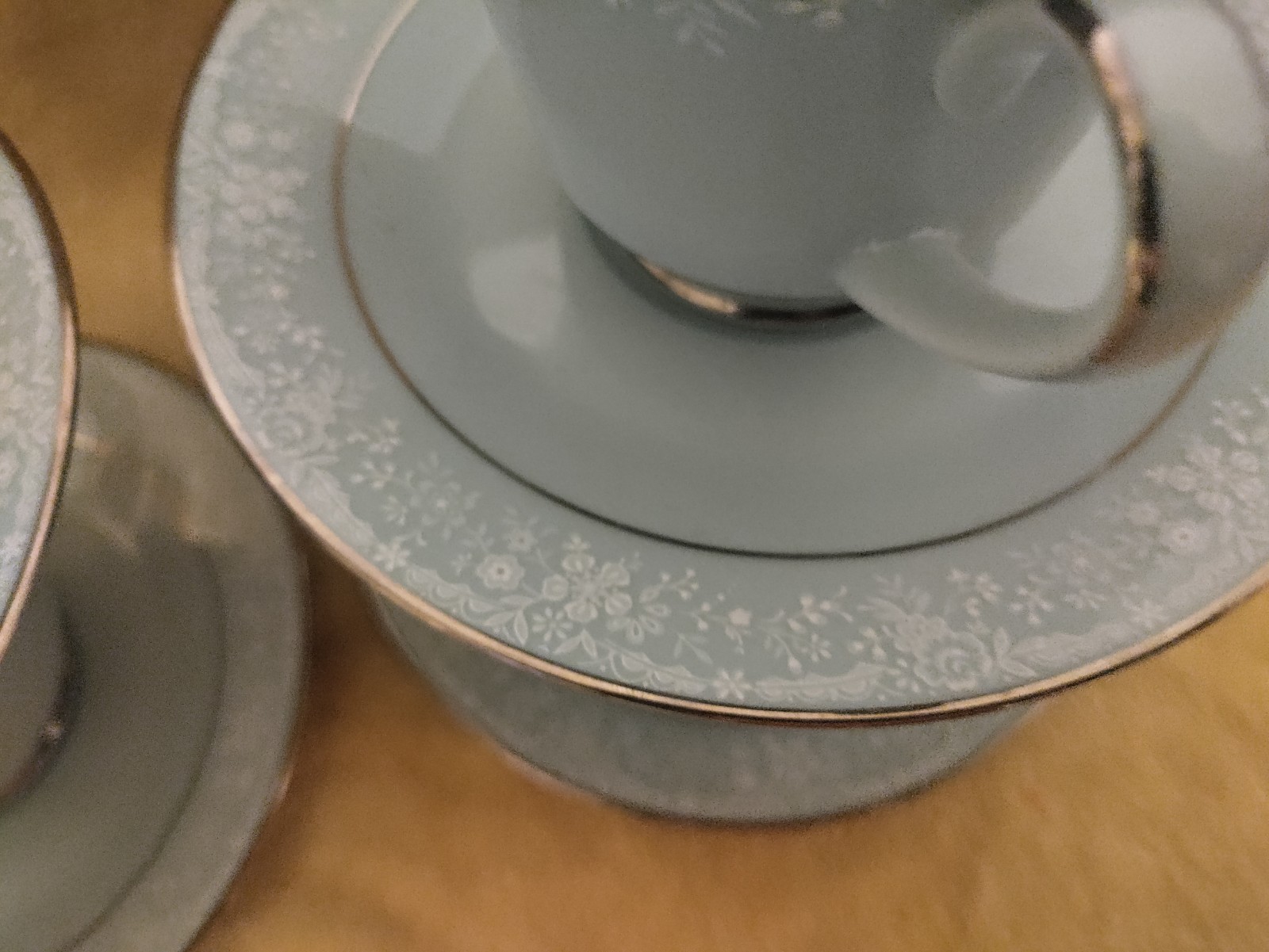 Noritake China Fidelity 4 Cup & 4 Saucers Baby Blue With Gold Trim 8003 W81