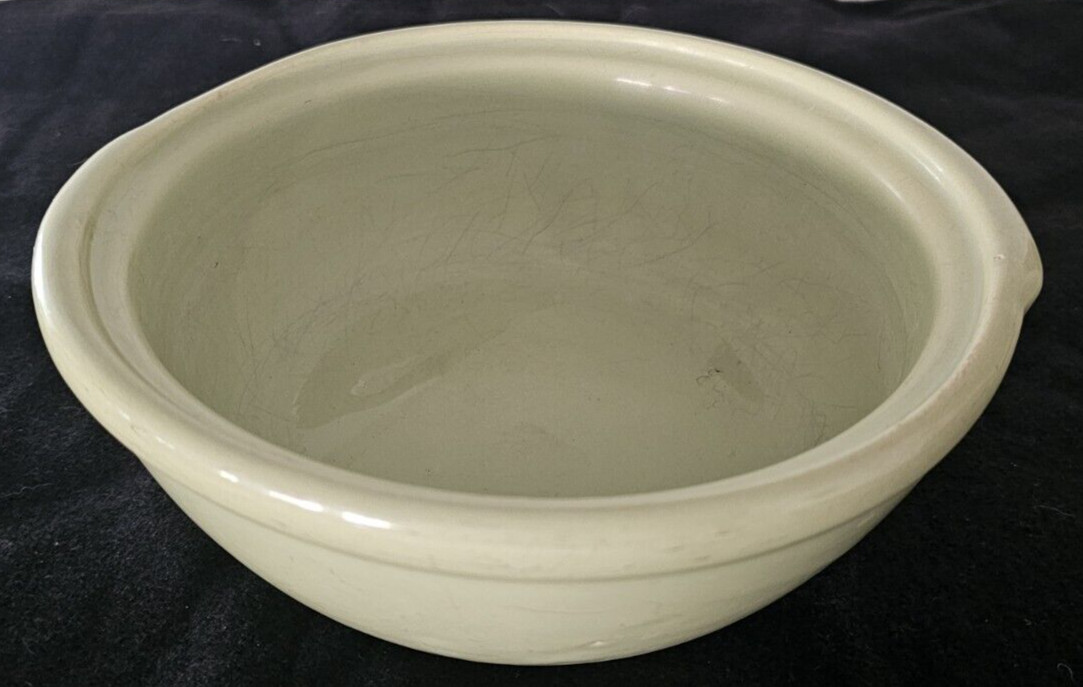 La Solana STONEWARE GREEN Casserole Bowl Cookware Oven ware NO Lid