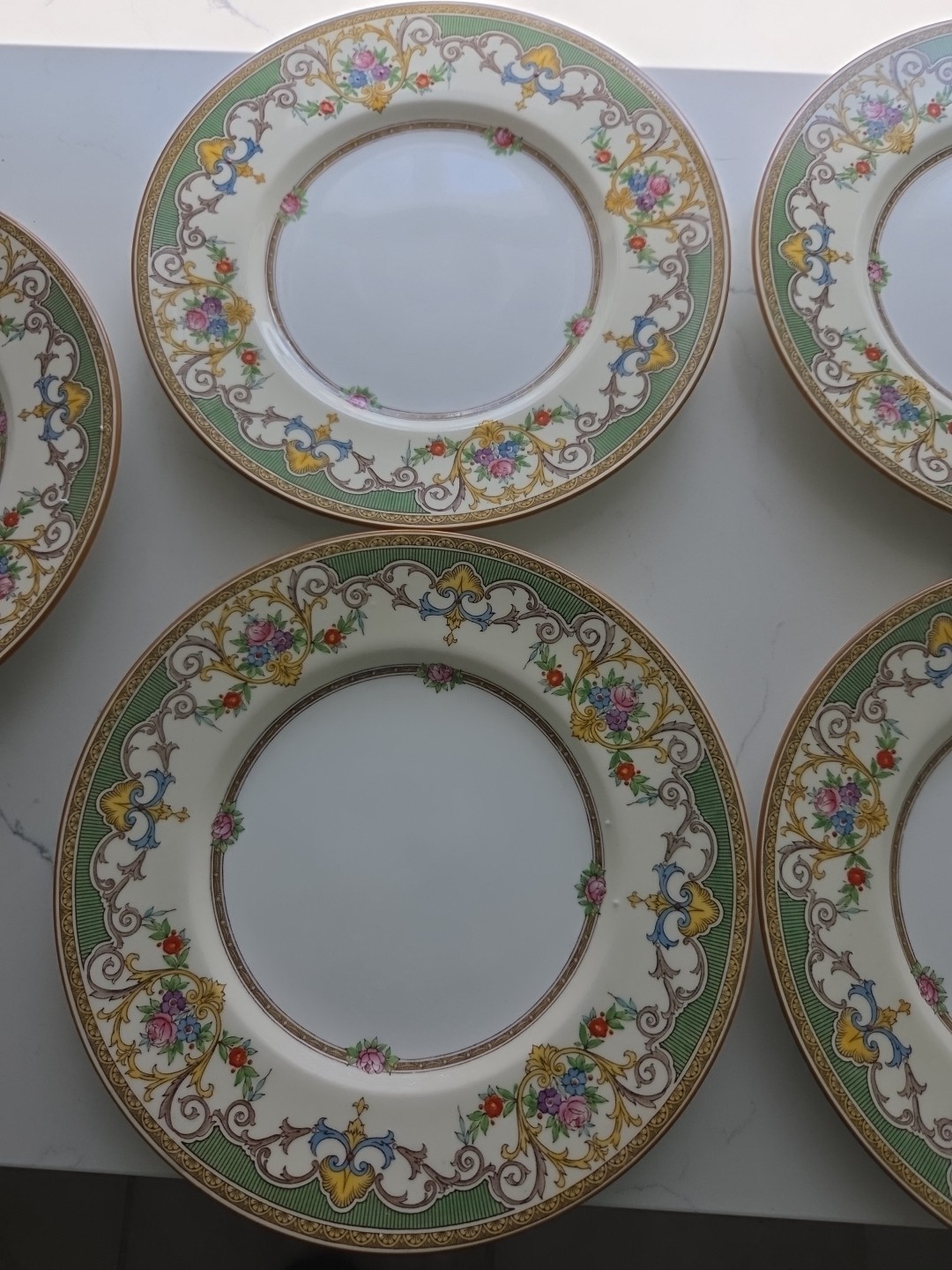 7 VINTAGE Mintons England KENORA GREEN 8 3/4 Plates Buy 1-7 Plates EUC