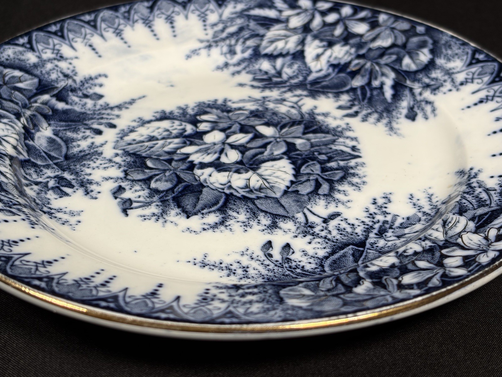 2 Antique Rare K G Keller Guerin Luneville France VILOETTE Flow Blue 7” Plates