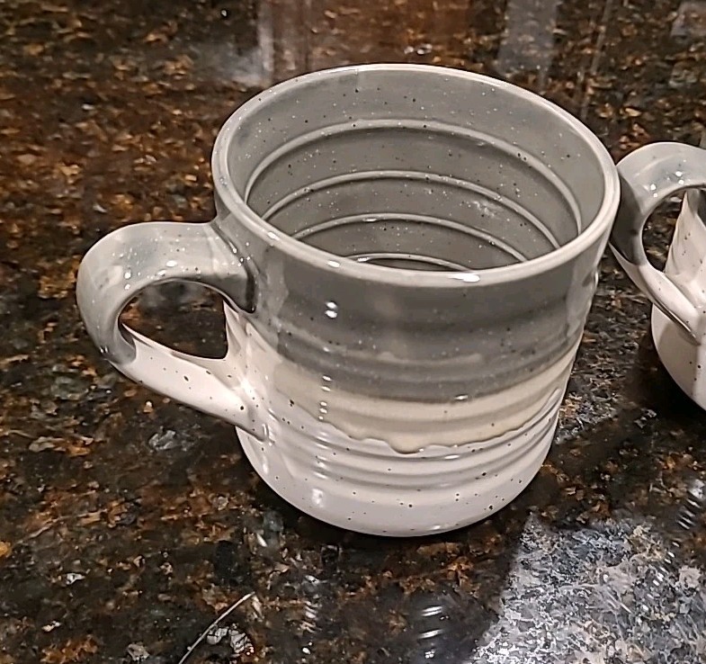 SET (4) Baum HEARTH Drip Glaze Gray Stoneware 15 oz Coffee Mugs