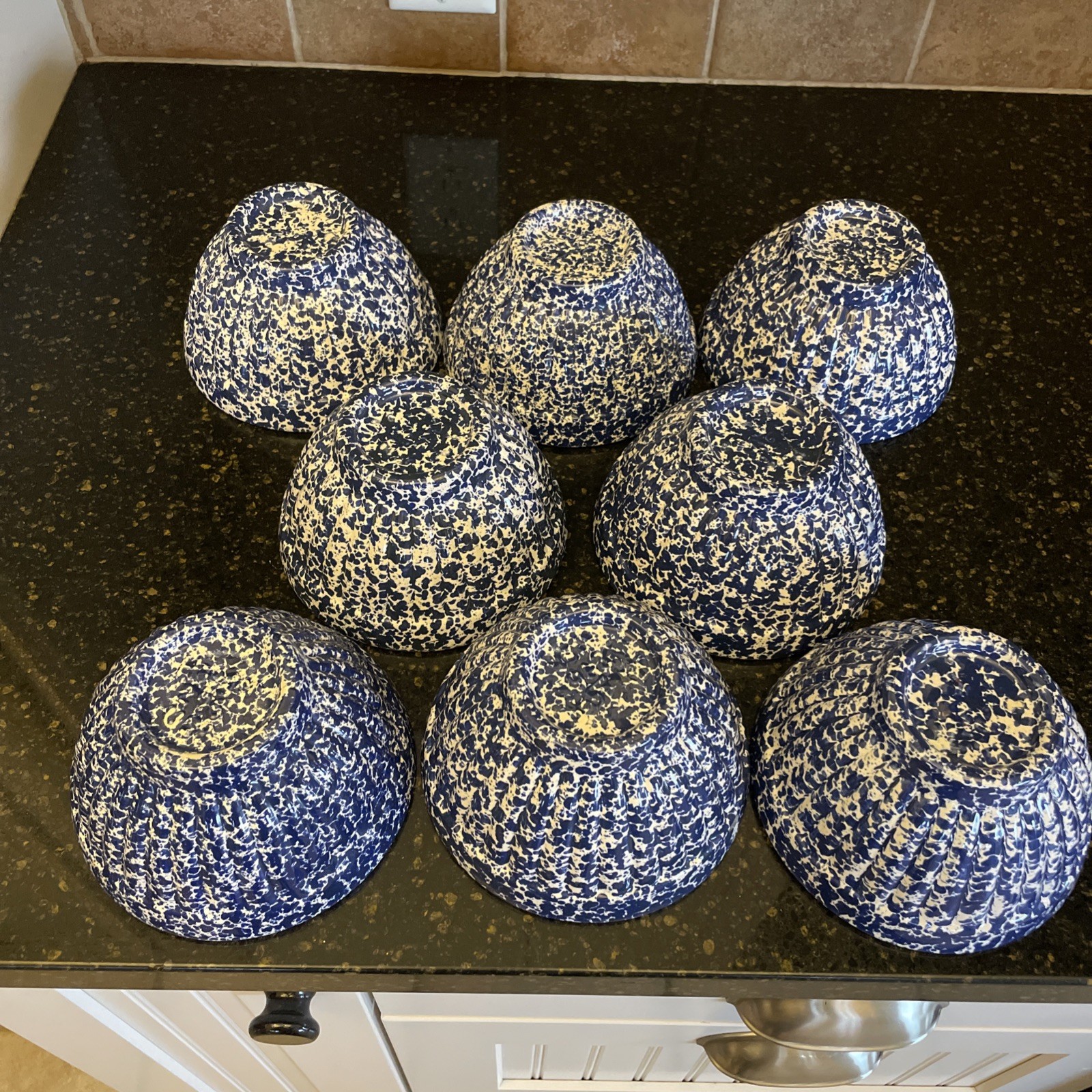 Haeger USA 296 Vintage MCM Blue And White Speckled Pottery Bowl 20 Oz Scalloped