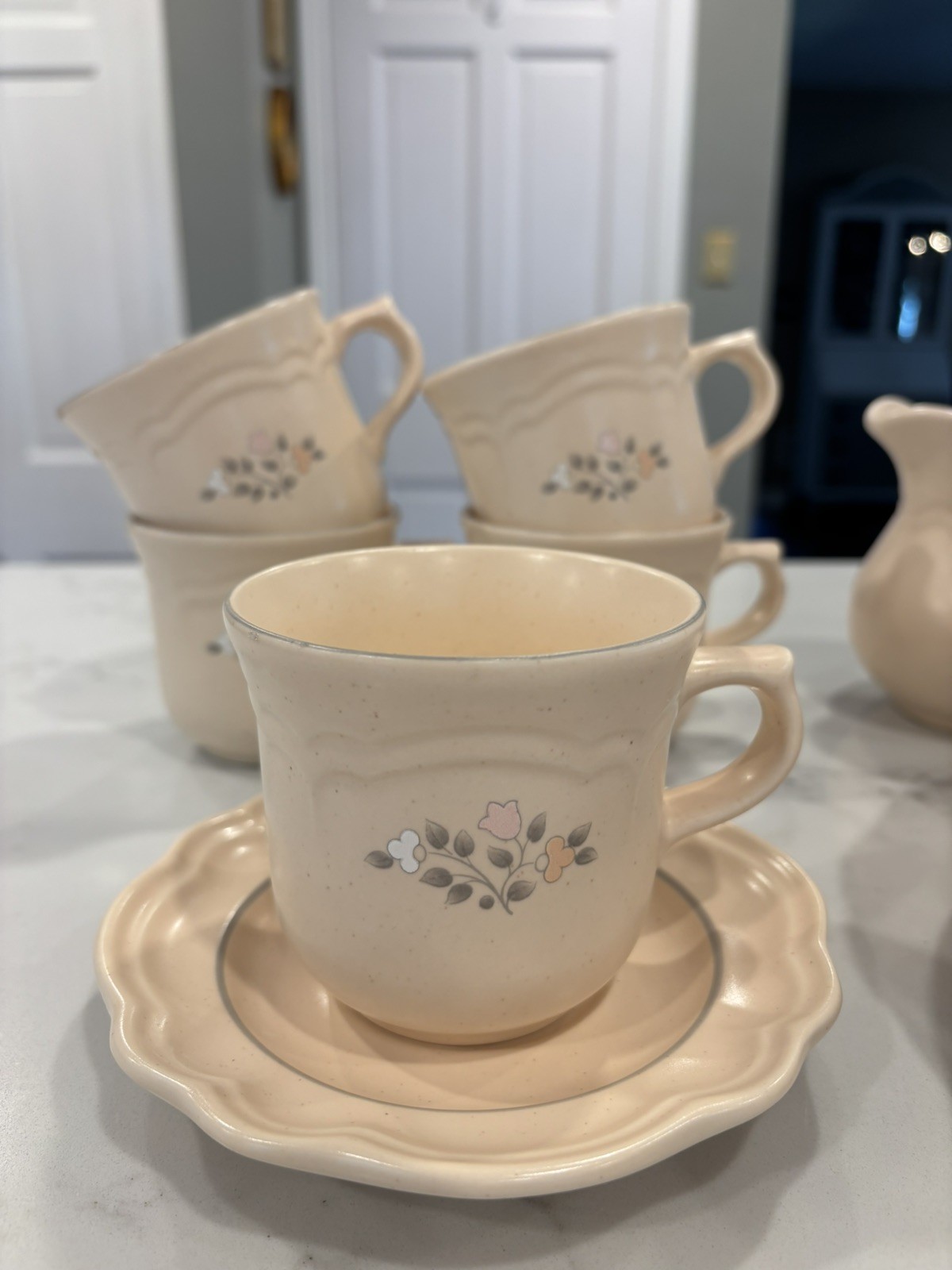 Pfaltzgraff Remembrance VINTAGE FLORAL DINNERWARE LOT CREAM IVORY PEACH PINK USA