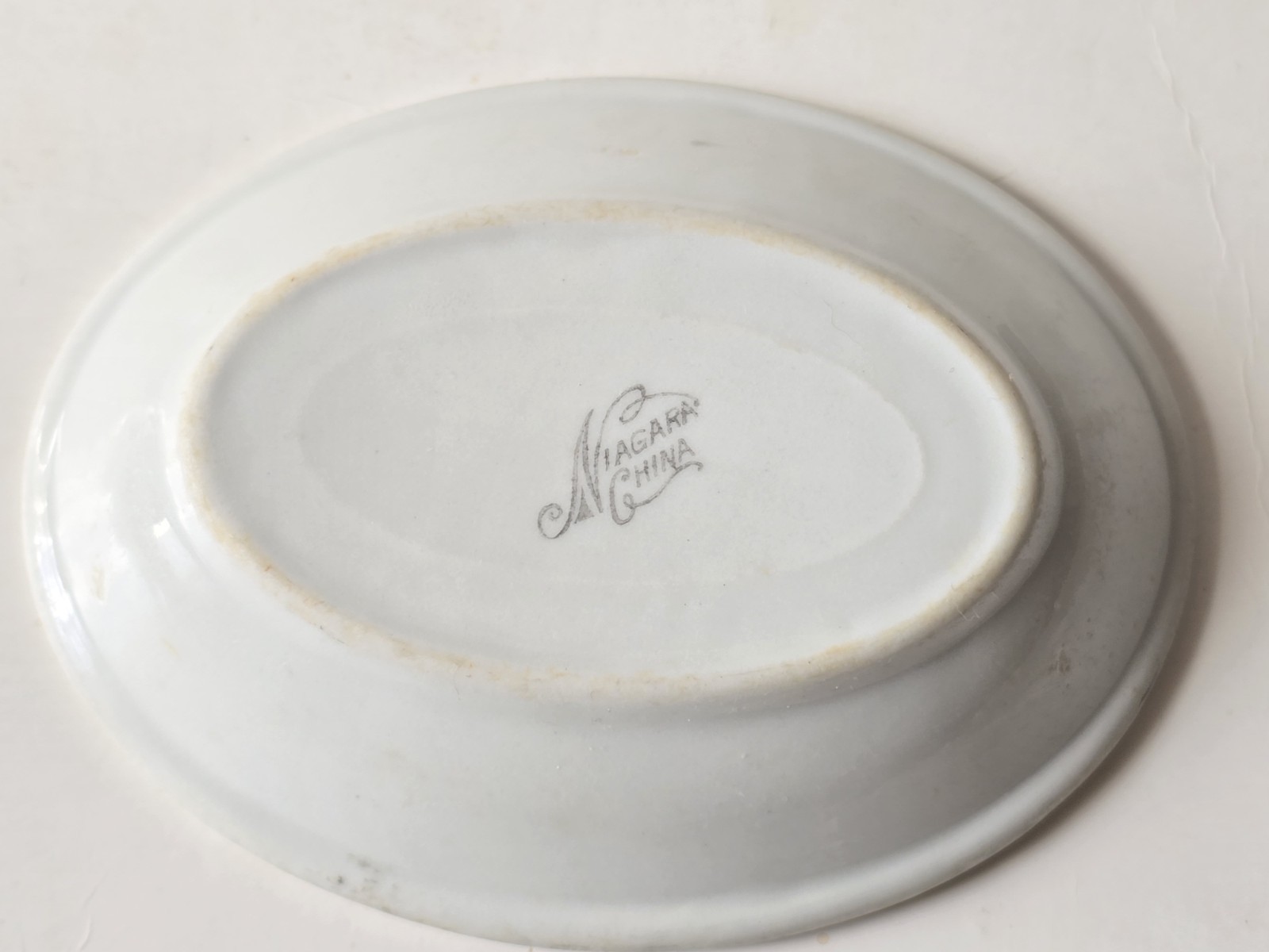 Vtg Oval Ironstone Niagara China Soap Dish Restaurant Ware White Stripe Green 5″