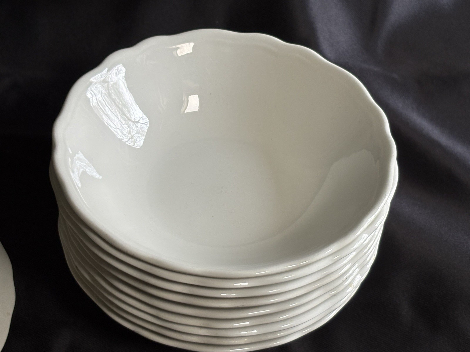 Ten (10) J&G Meakin Heirloom Ironstone China 6 1/2” Soup Bowls England