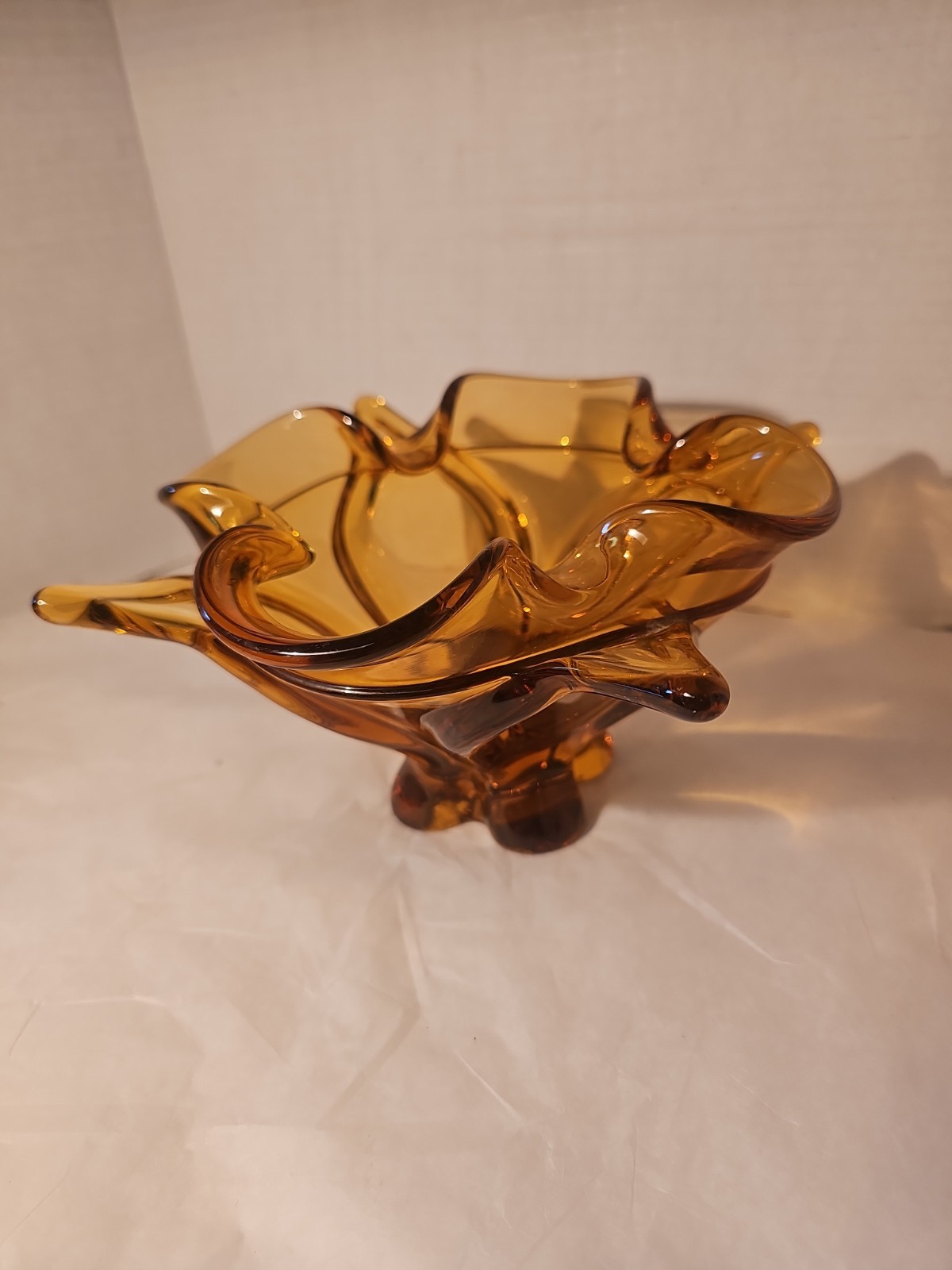 Viking Amber Chalet Four Point Ruffled Art Glass Bowl Dish Tray Vintage 9.25 In
