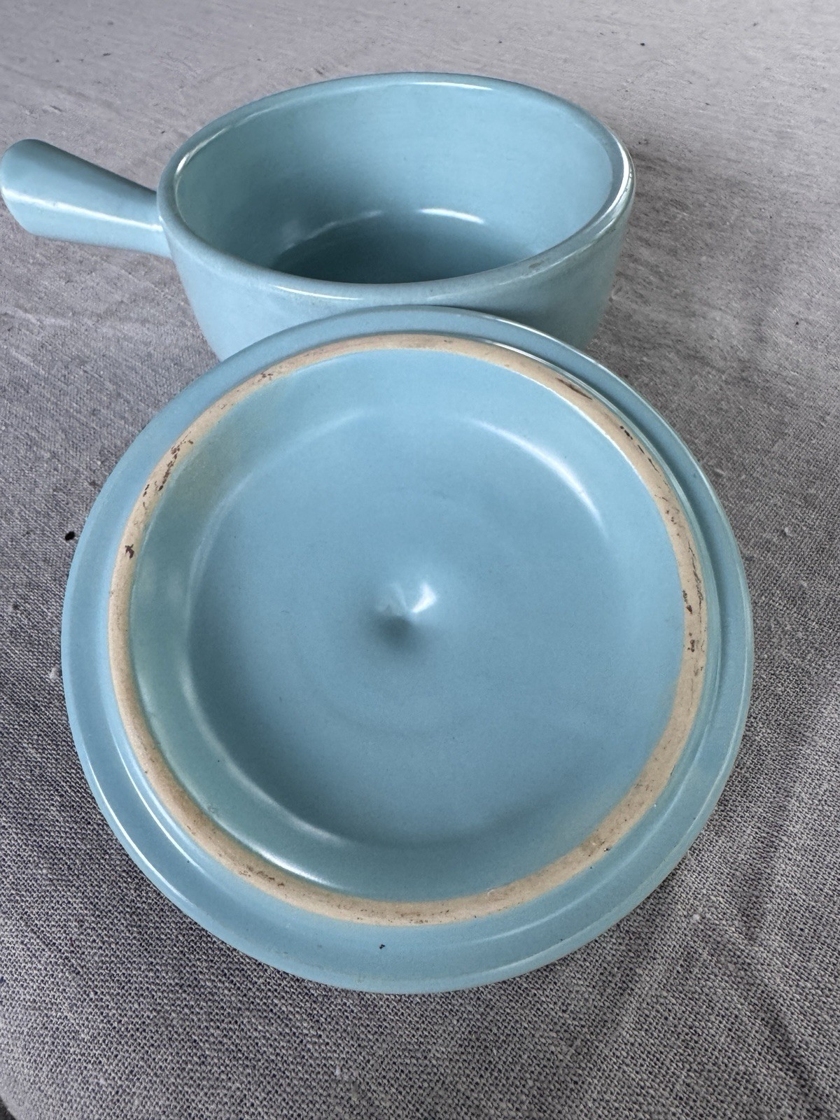 Vintage Mid-Century La Solana POTTERY Handled BOWL w/ Lid Blue