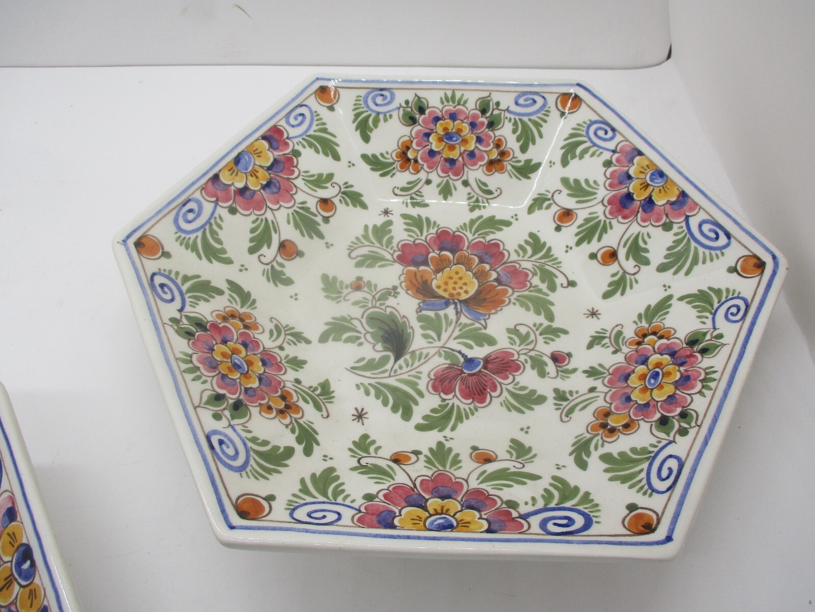2 Vintage DP Delft Hexagon Floral 9″ Bowls