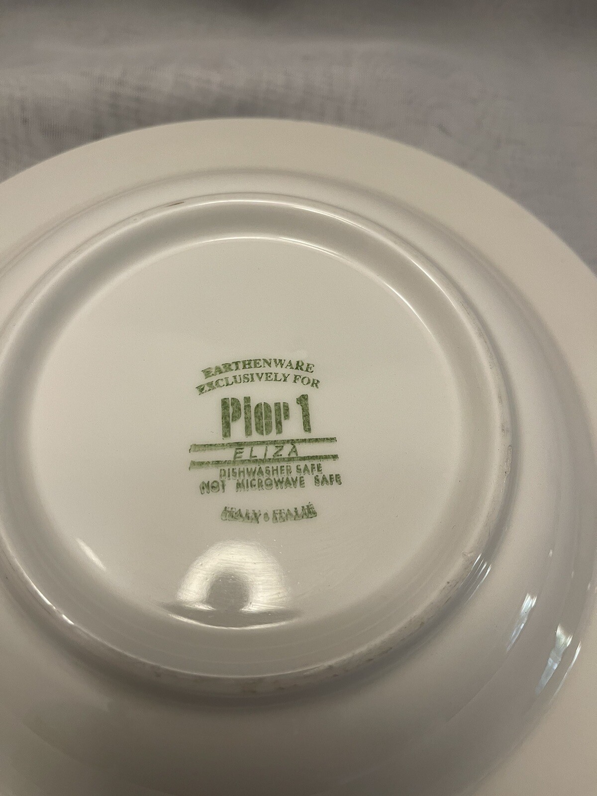 Set Of 2 Pier 1 One Imports 9 Inch Eliza Bowls 1 Has Chip See Picture