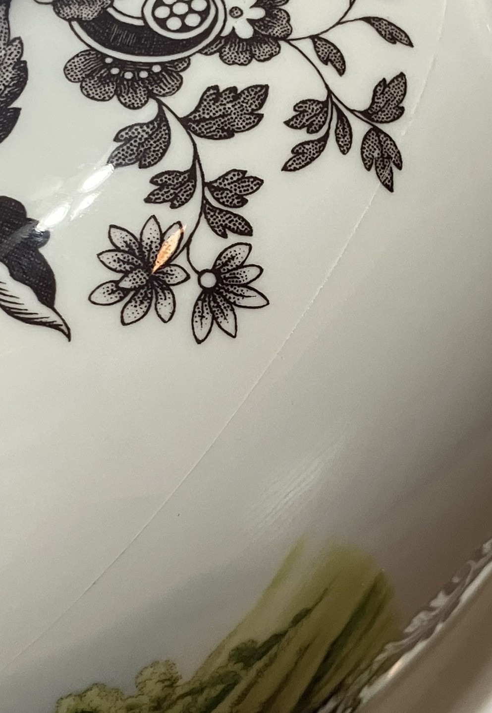 NEW – Spode Woodland 4.25 quart Covered Soup Tureen *CRACKED* – FREE SHIPPING!!!