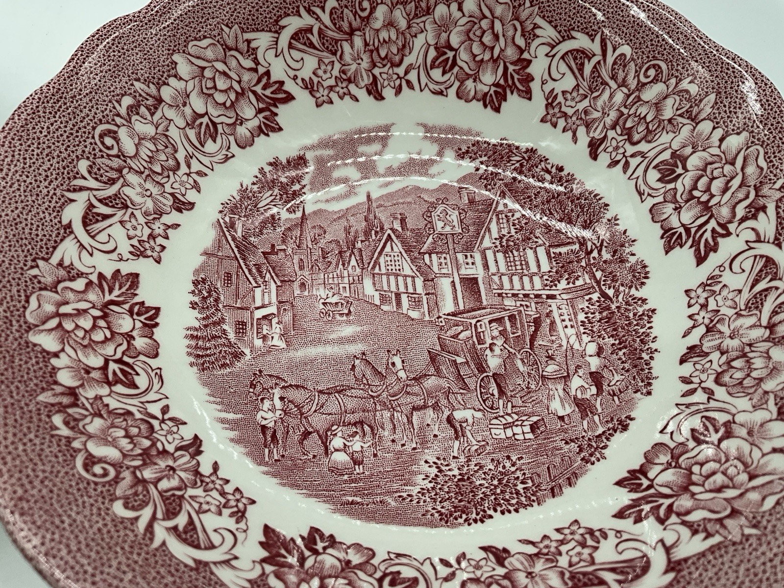 J & G Meakin Royal Staffordshire Stratford Stage 6.25″ Soup Bowls (2) VTG Pink
