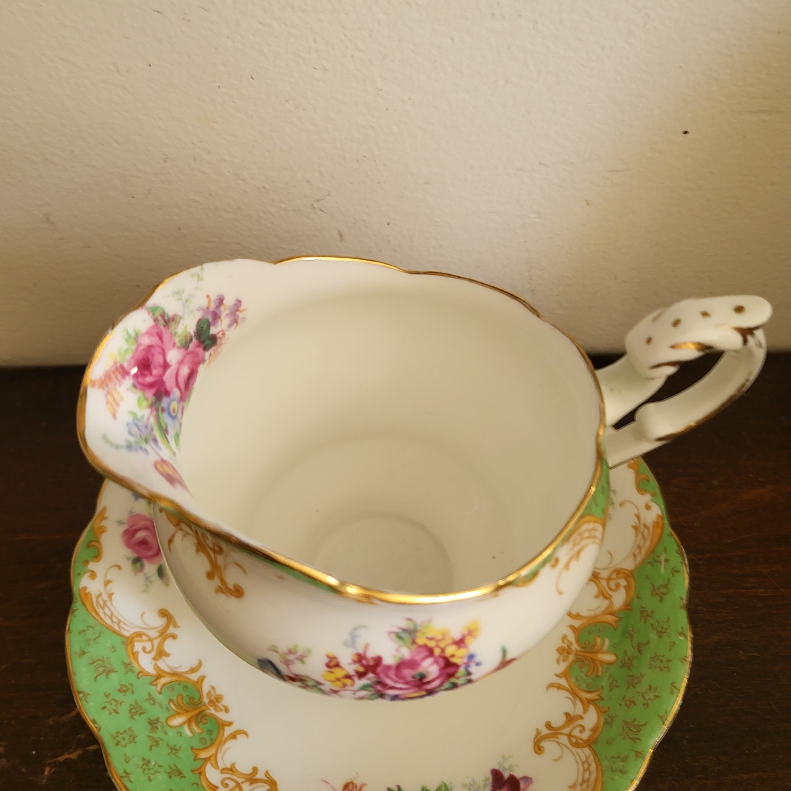 Paragon England Porcelain Rockingham Green Large Creamer And Saucer