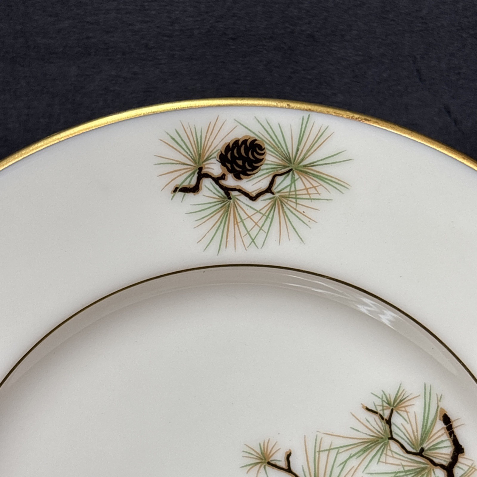 Lenox PINE Bread Plate 5 1/4 Inches