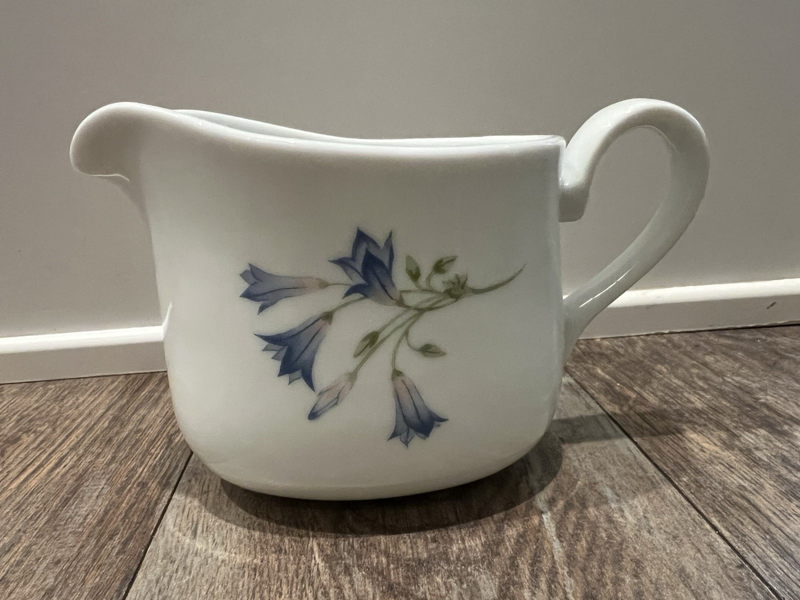 VTG Corning Blue Dusk Gravy Boat 81 TY, No Under Plate, Very Good Condition
