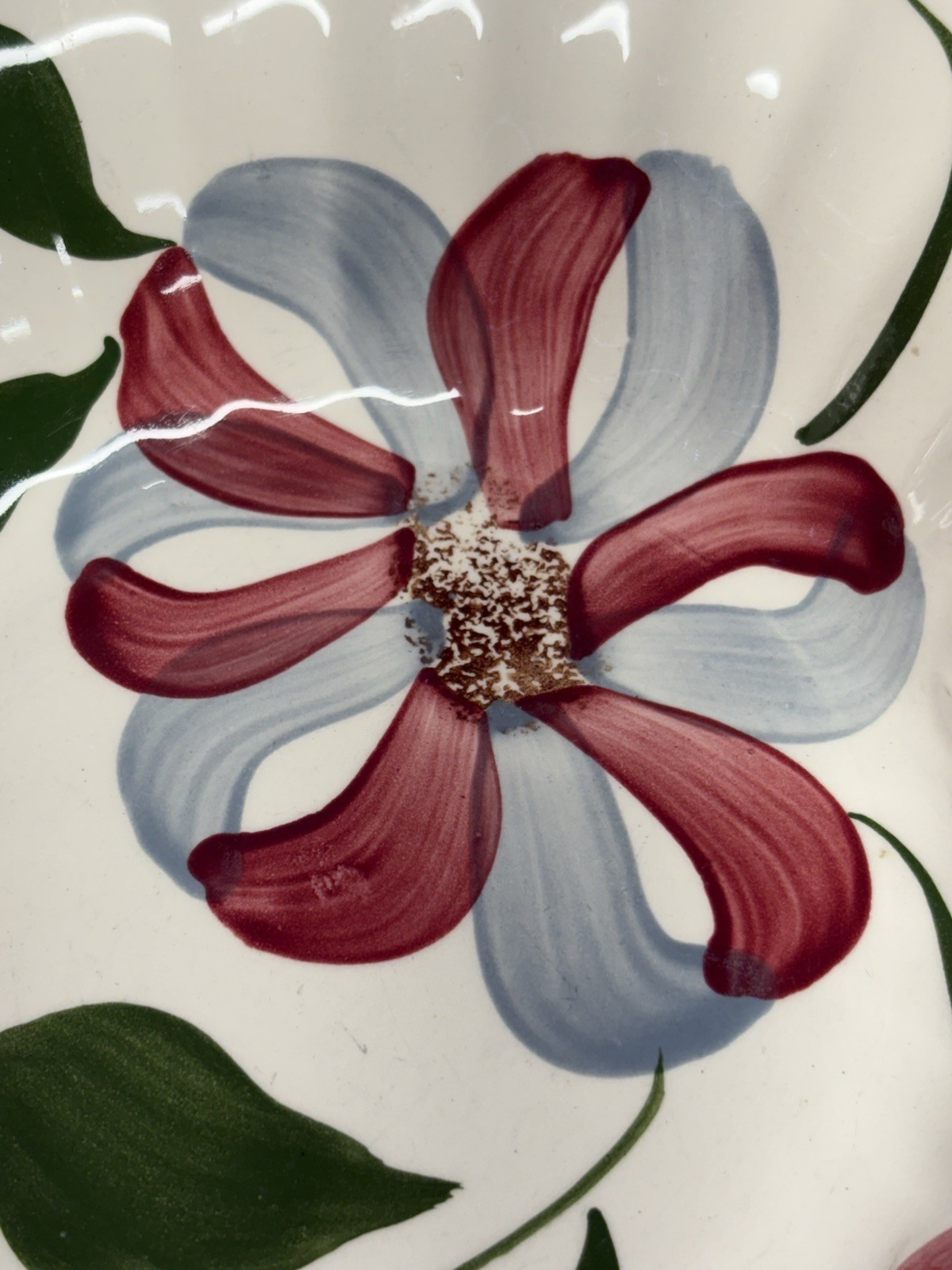 A Beautiful Vintage Blue Ridge Pottery Hand Painted 9” Bowl Floral Design USA