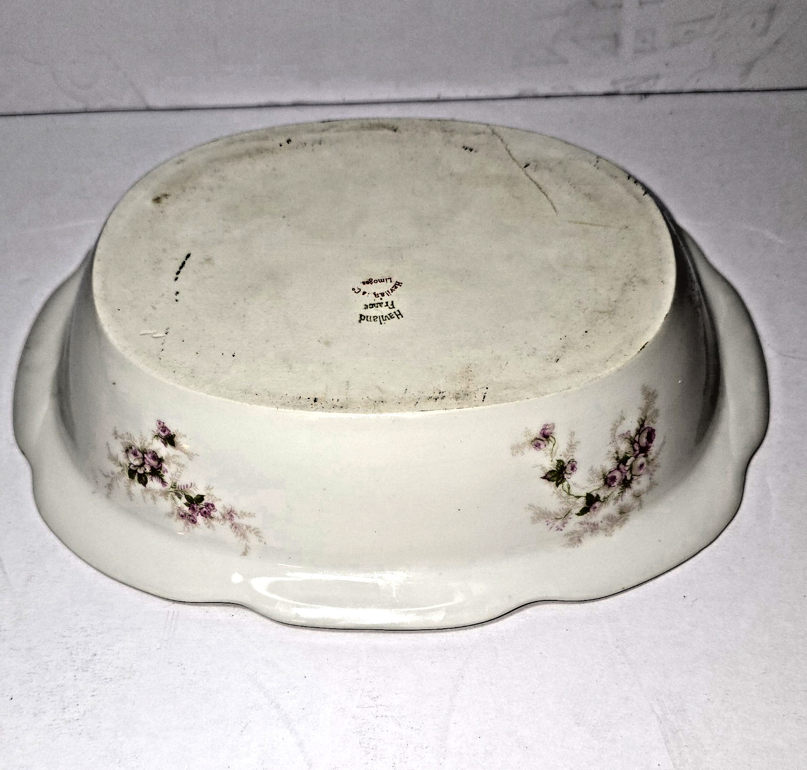 Haviland Limoges Oval Serving Bowl – Scalloped Edges – Gold Trim 9.25″ × 7.5″