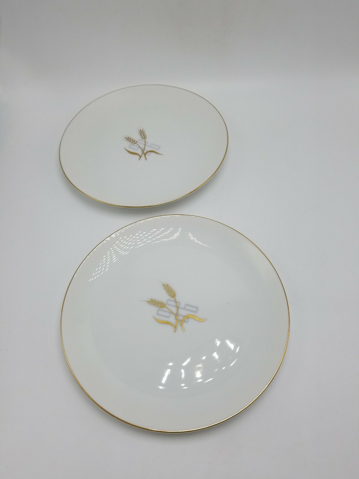 Harmony House “Corinthian” 7 7/8 Inch Salad Plate-Set of 2.