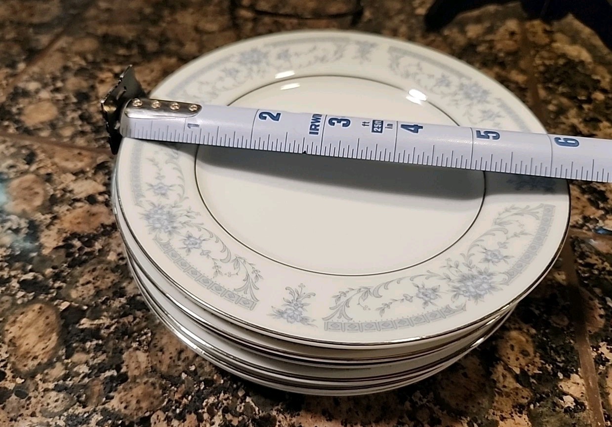 Sheffied Blue Whisper Fine China Set Of 8 (6) Bread Butter 6 3/8″ (2) Saucers 6″