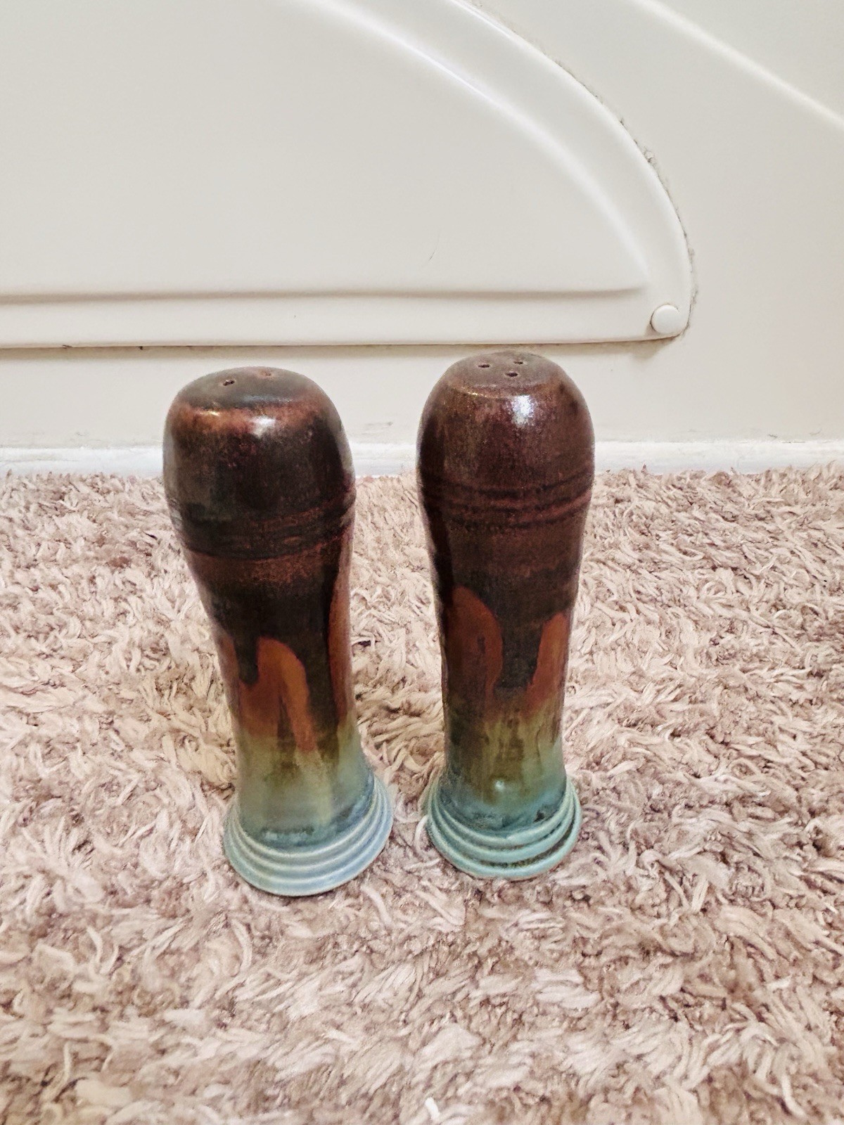 Bill Campbell Pottery Salt And Pepper Shakers Drip Glaze Blue Brown Purple
