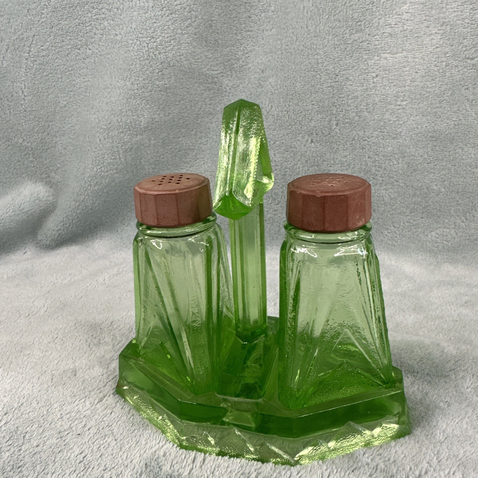 Vintage Vaseline Glass Art Deco Salt Pepper Shaker Caddy Uranium Glow SEE CHIP