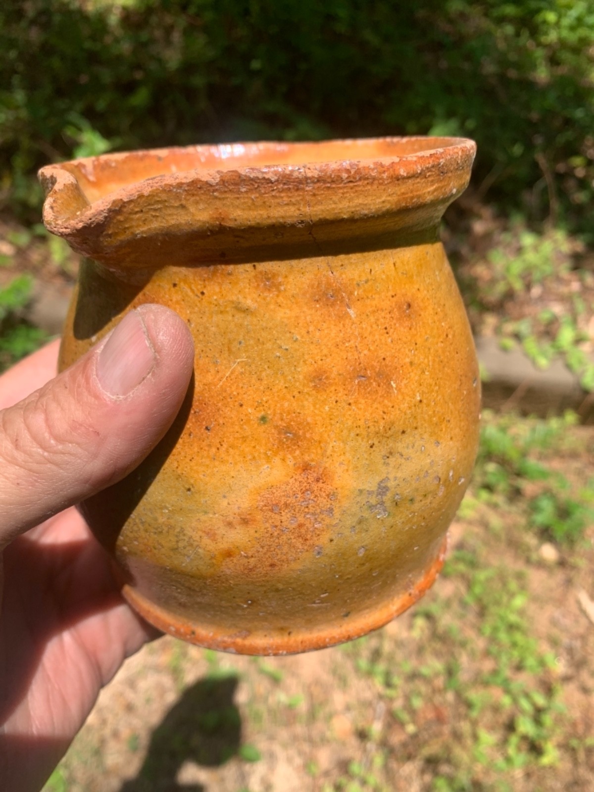 redware quart Pitcher Super Glaze no lid – flakes