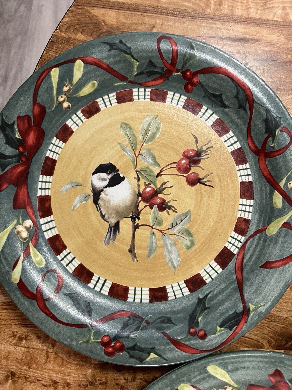 Lenox WINTER GREETINGS EVERYDAY Cardinal Dinner Plates Set Of 4 BOX MINT Sticker
