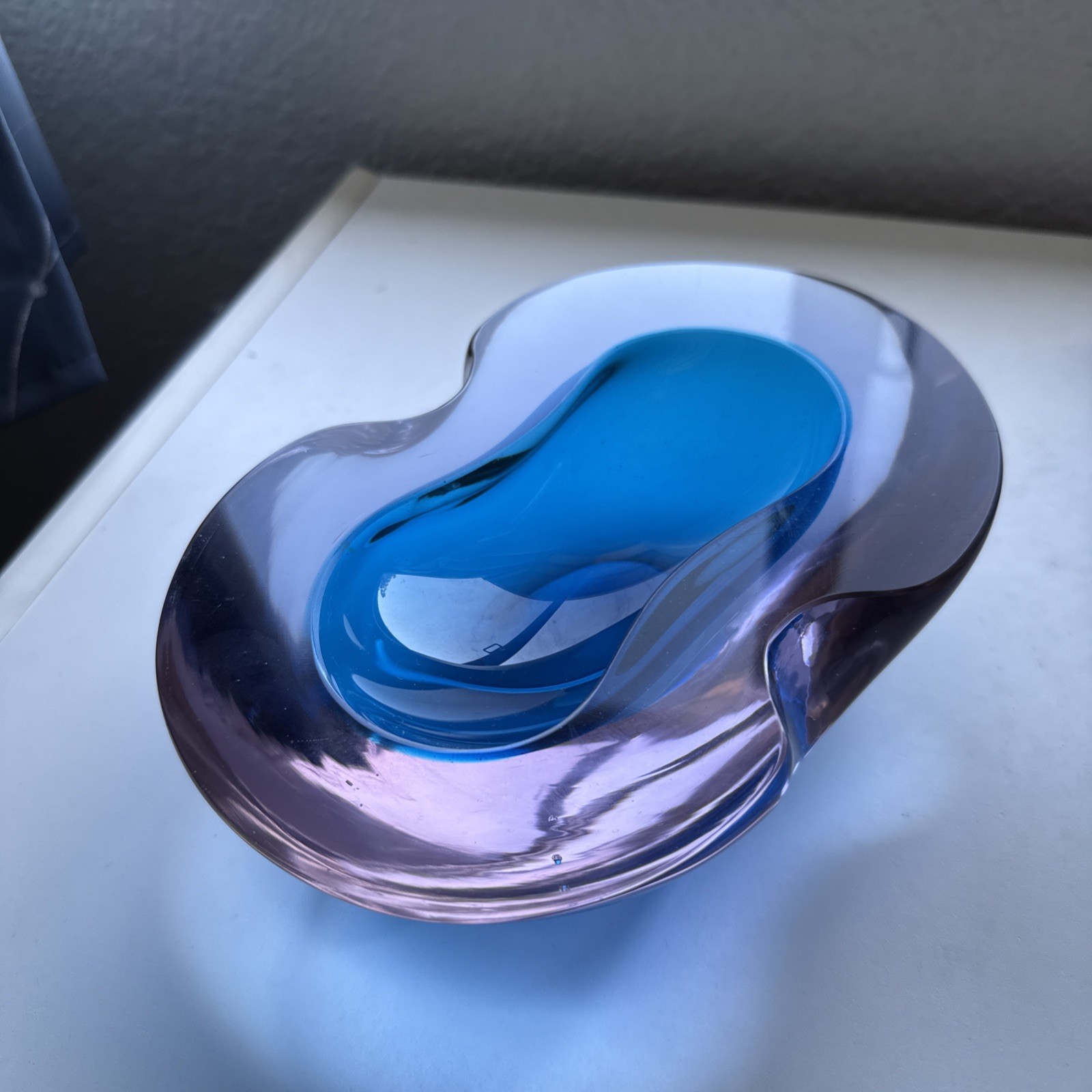 Antonio da Ros Cenedese biomorphic geode. ALEXANDRITE/Neodymium glass.